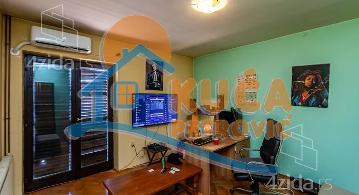 3-etažna kuća | 4zida