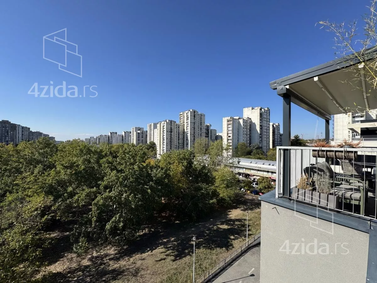 Troiposoban stan | 4zida