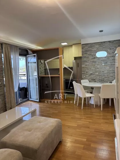 Kneza Višeslava | 4zida.rs