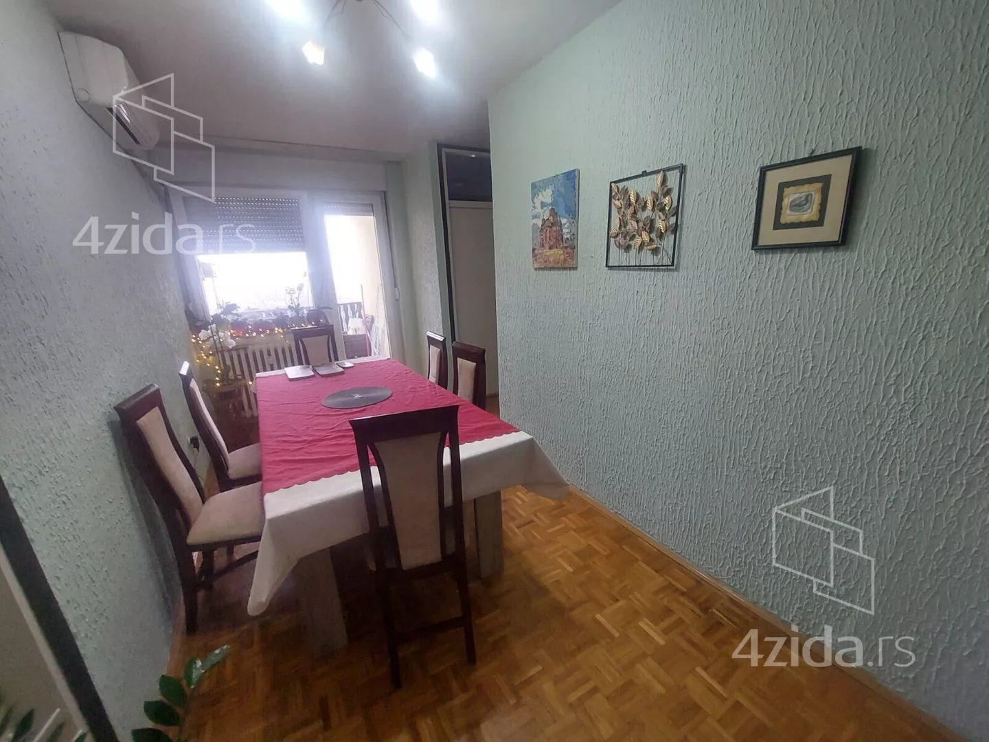 Troiposoban stan | 4zida