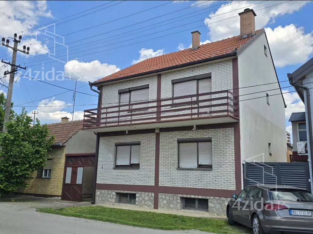 3-etažna kuća | 4zida