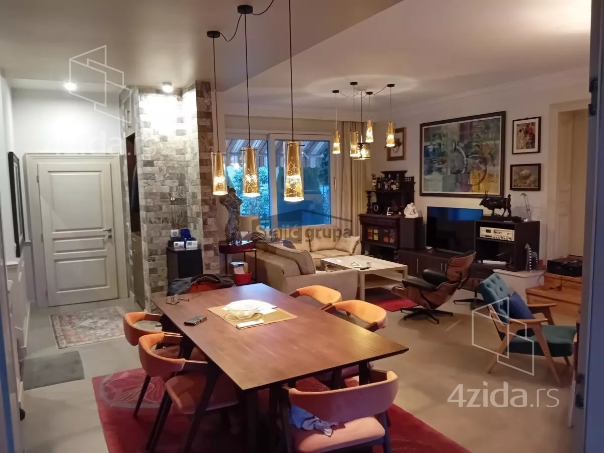 Kuća | 4zida