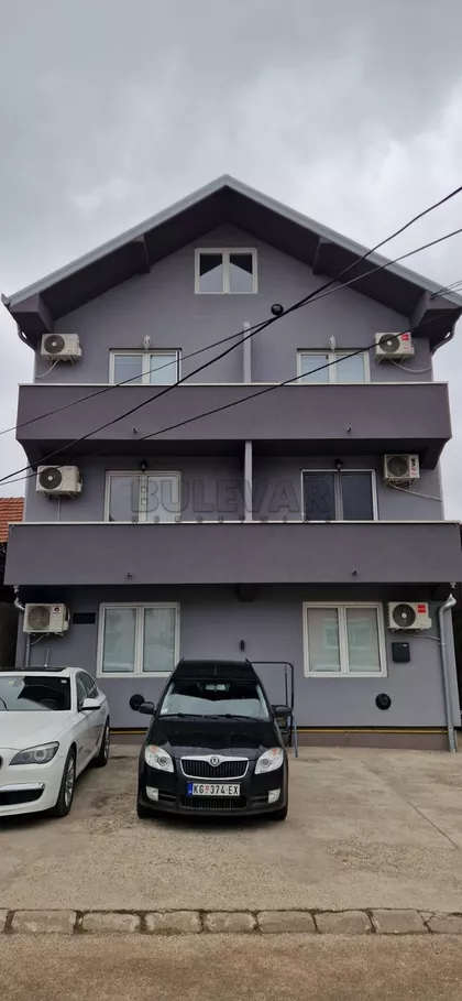 Janka Katića | 4zida.rs