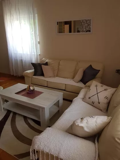 Branka Bajića | 4zida.rs