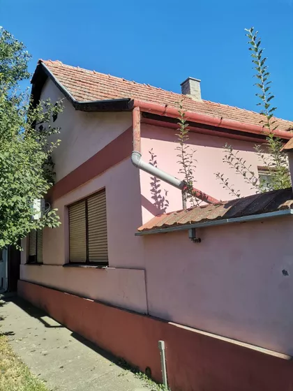 Vlade Ćetkovića 18 | 4zida.rs