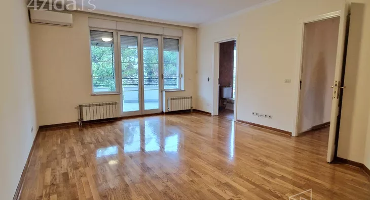 6-etažna kuća | 4zida