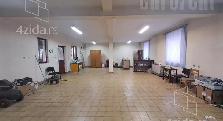 Poslovni prostor | 4zida