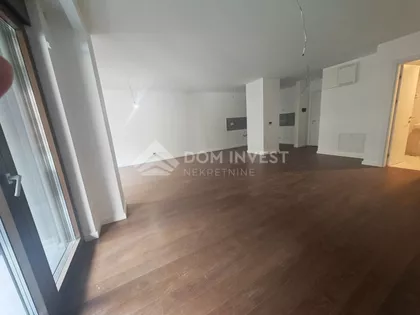 Smolućska | 4zida.rs