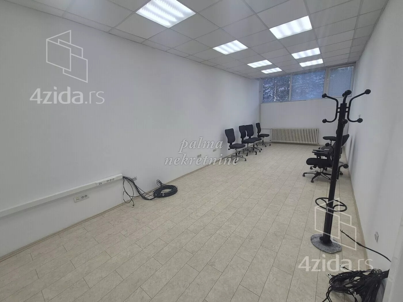 Poslovni prostor | 4zida