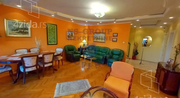 Troiposoban stan | 4zida