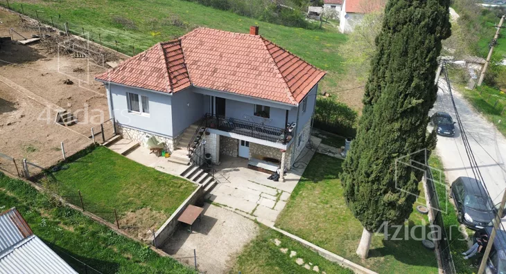 2-etažna kuća | 4zida