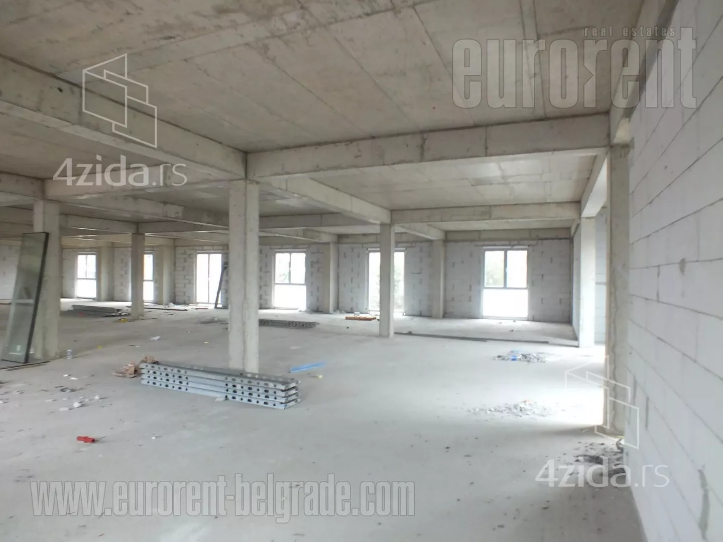 Poslovni prostor | 4zida