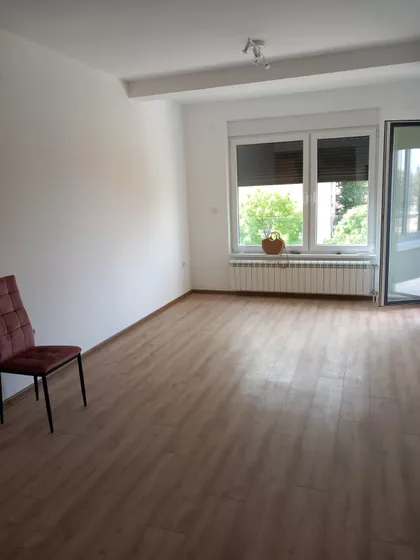 Benska Bara | 4zida.rs