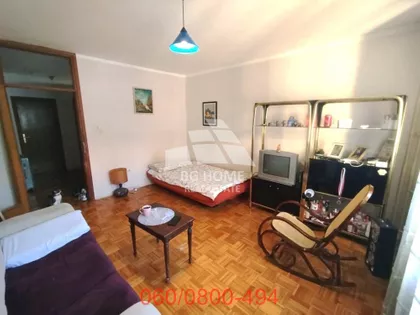 Akrobate Aleksića | 4zida.rs