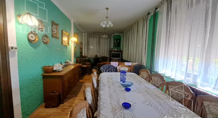 Kuća | 4zida