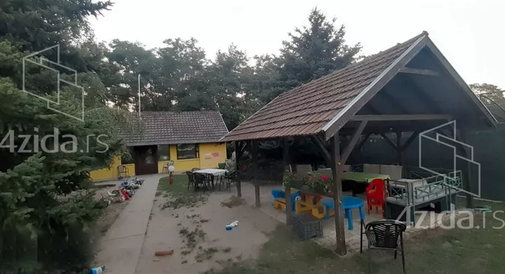 3-etažna kuća | 4zida