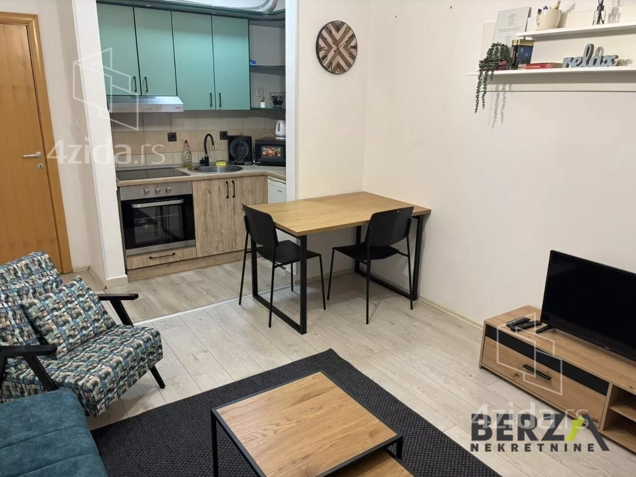 Jednoiposoban stan | 4zida