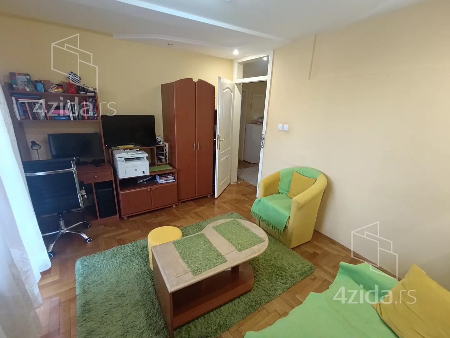 Troiposoban stan | 4zida