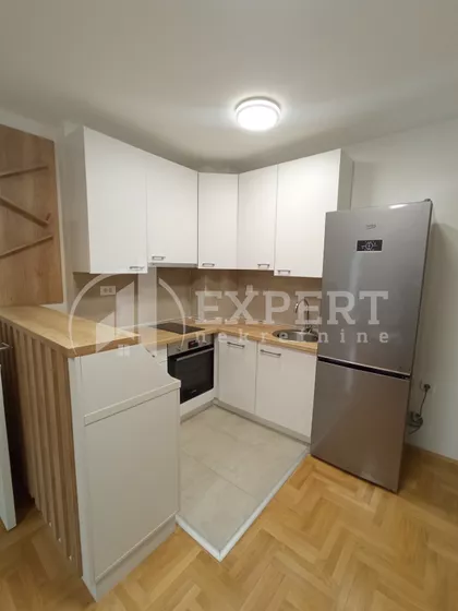 Prvomajska | 4zida.rs