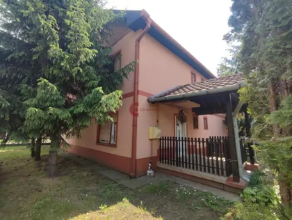 Mali Radanovac | 4zida.rs