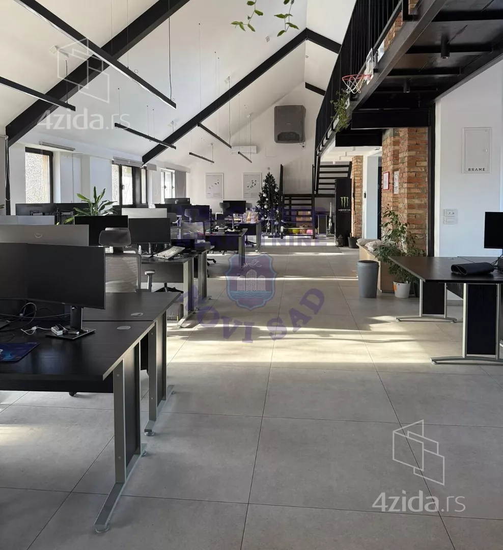 Poslovni prostor | 4zida