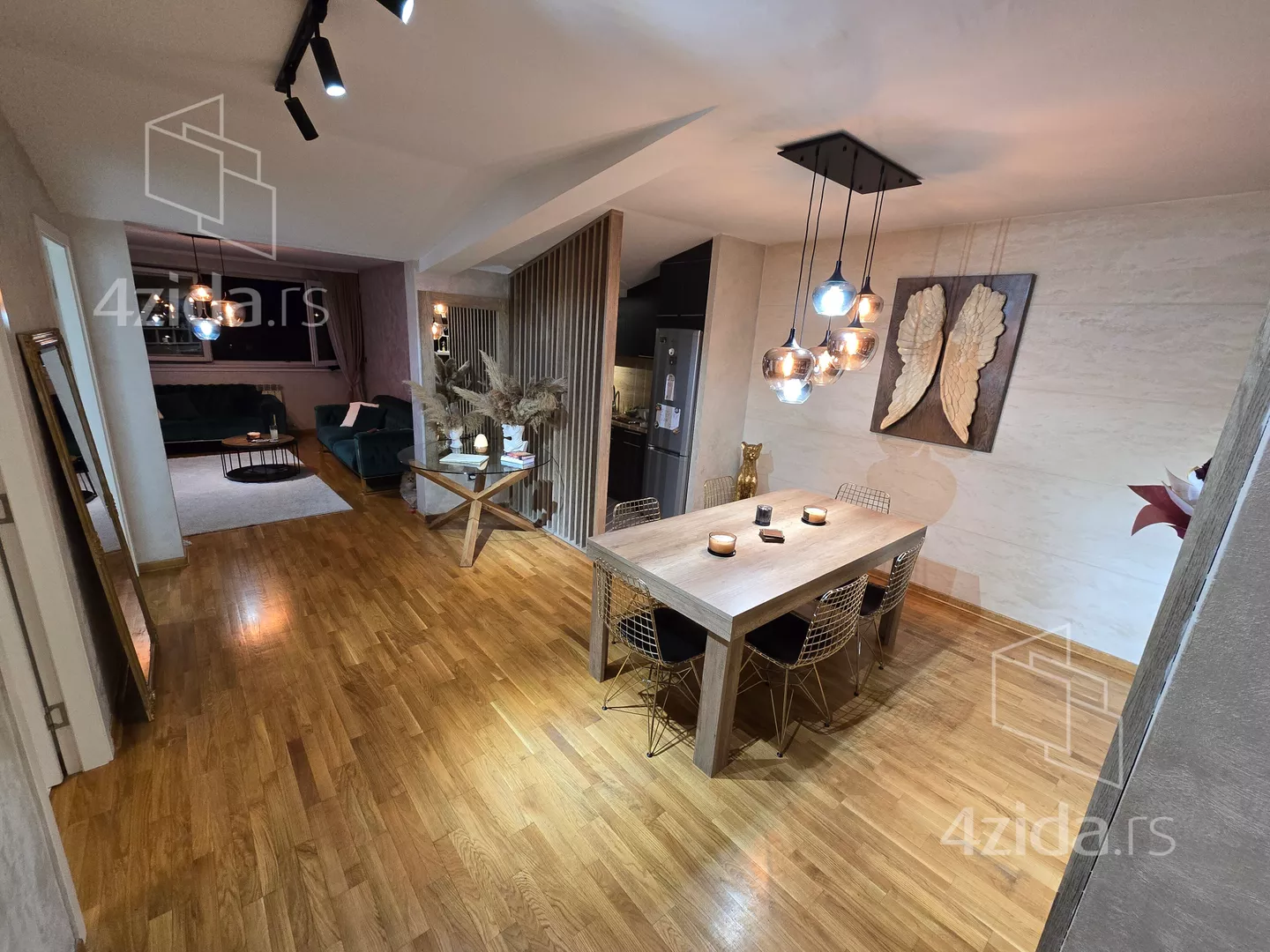 Troiposoban stan | 4zida