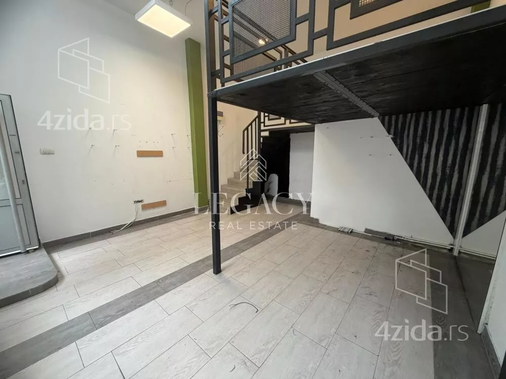 Lokal | 4zida
