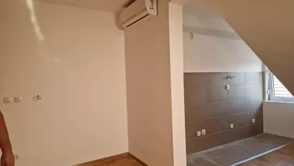 Nemanjina 24 | 4zida.rs