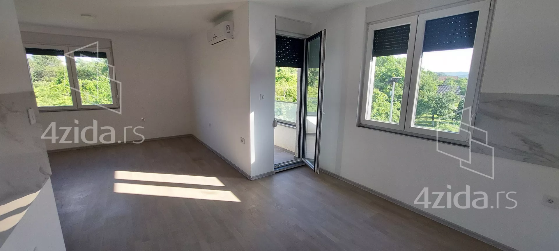 Fotografija stana 24 od 26