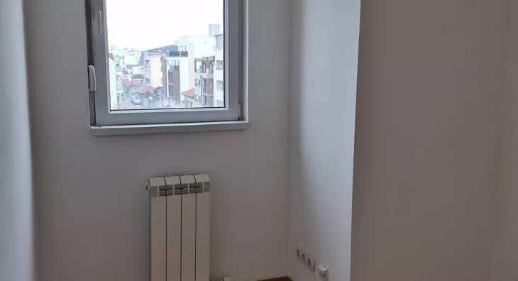 Četvoroiposoban stan | 4zida