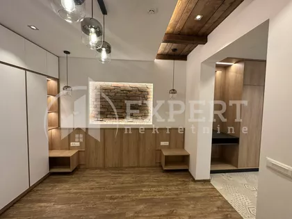 Jeronimova | 4zida.rs