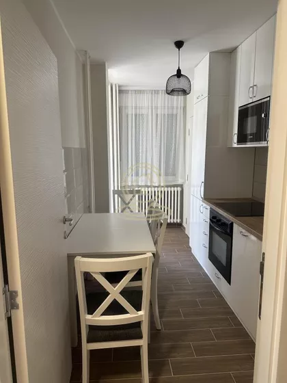 Bulevar Cara Lazara | 4zida.rs