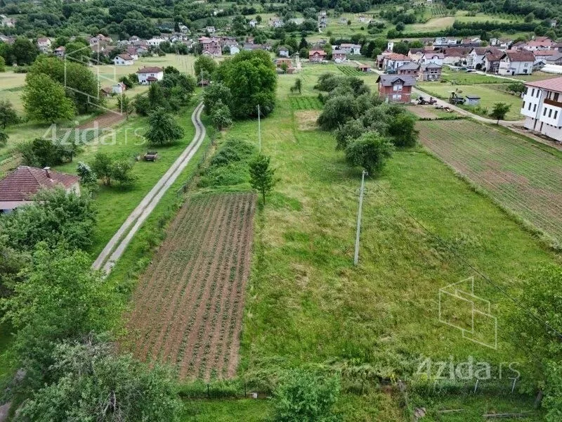 Plac | 4zida