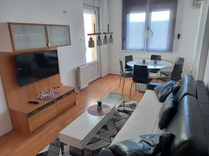 Braće Ribnikar 15 | 4zida.rs