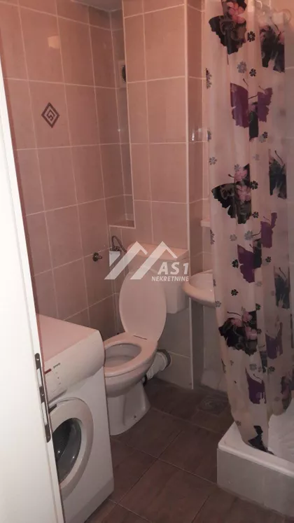 Bulevar Cara Lazara | 4zida.rs