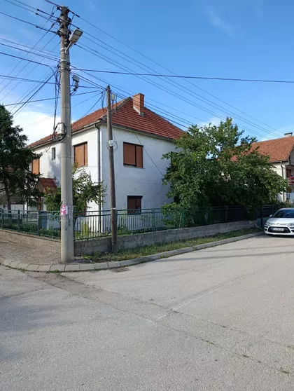 Gradske lokacije | 4zida.rs