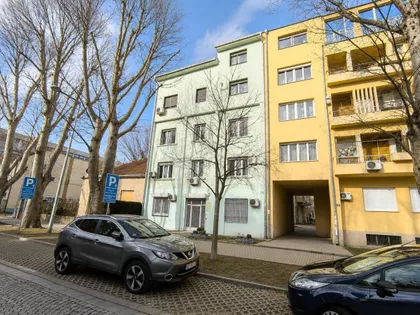 Radnička | 4zida.rs