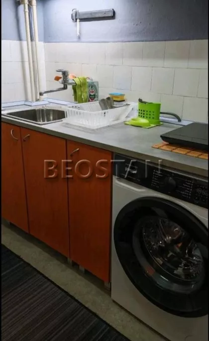 Narodnih heroja | 4zida.rs