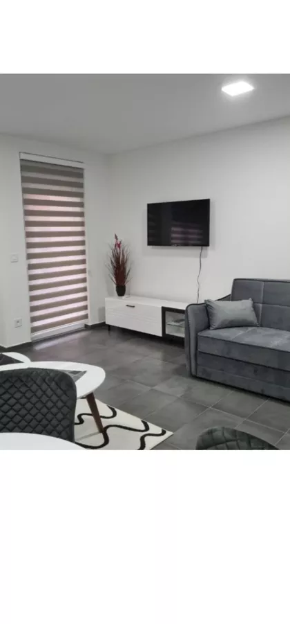 Kozaračka 2E | 4zida.rs