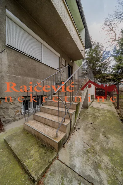 Suvoborska | 4zida.rs