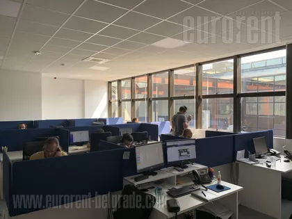 STARI MERKATOR | 4zida.rs
