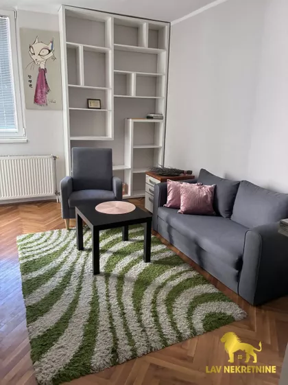 DANILA KIŠA | 4zida.rs