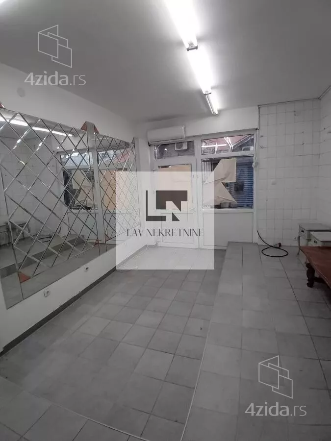 Lokal | 4zida