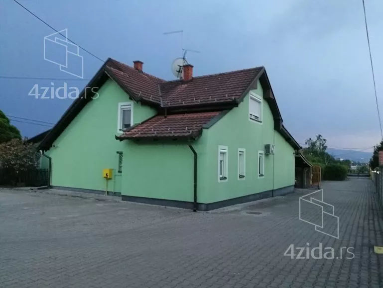2-etažna kuća | 4zida