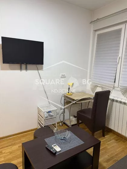 Gospodara Vučića | 4zida.rs