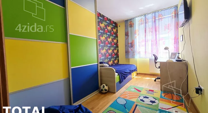 Četvorosoban stan | 4zida