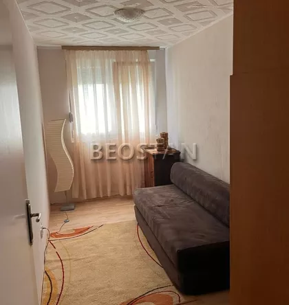 Pere Segedinca | 4zida.rs