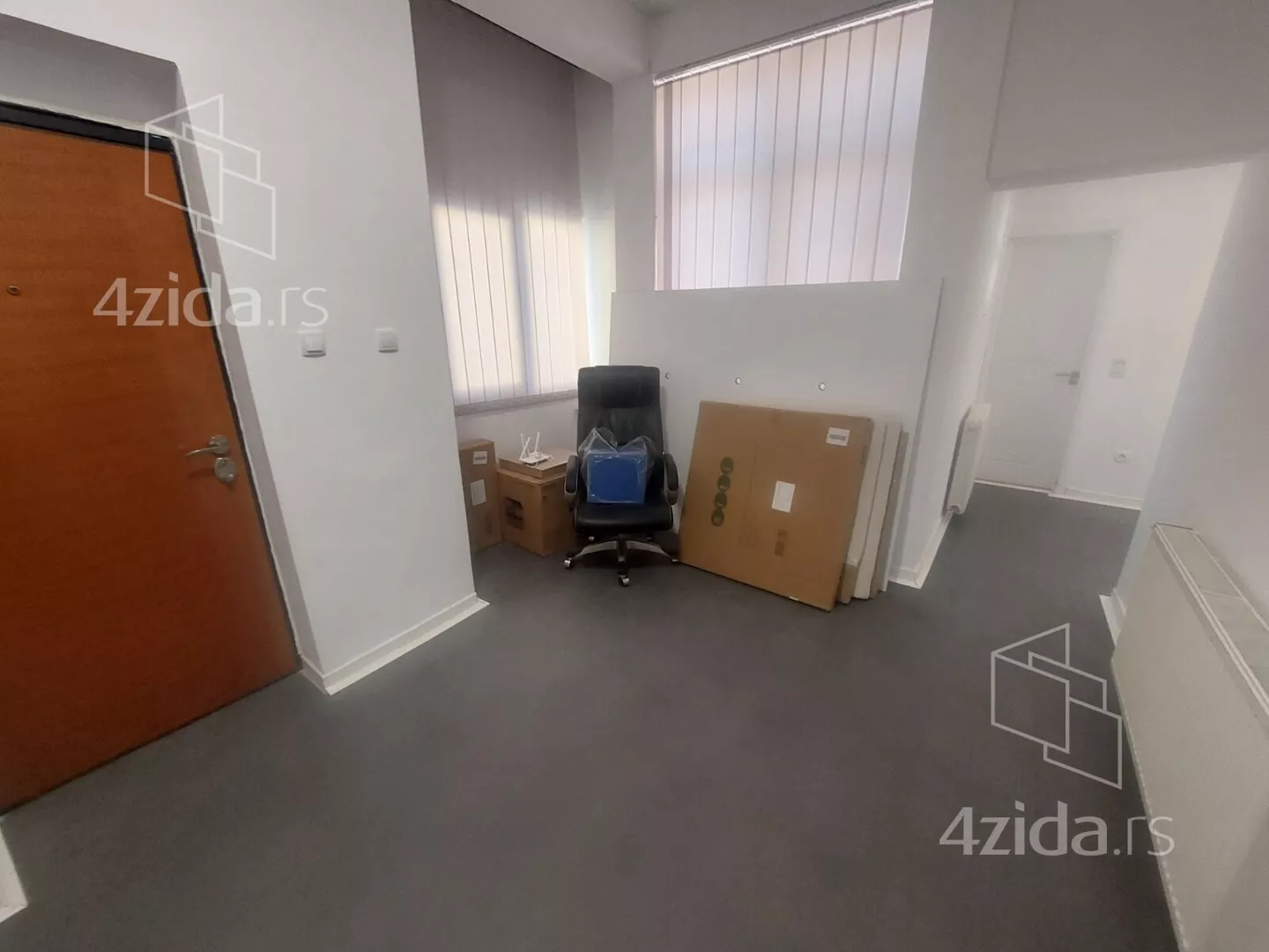 Poslovni prostor | 4zida