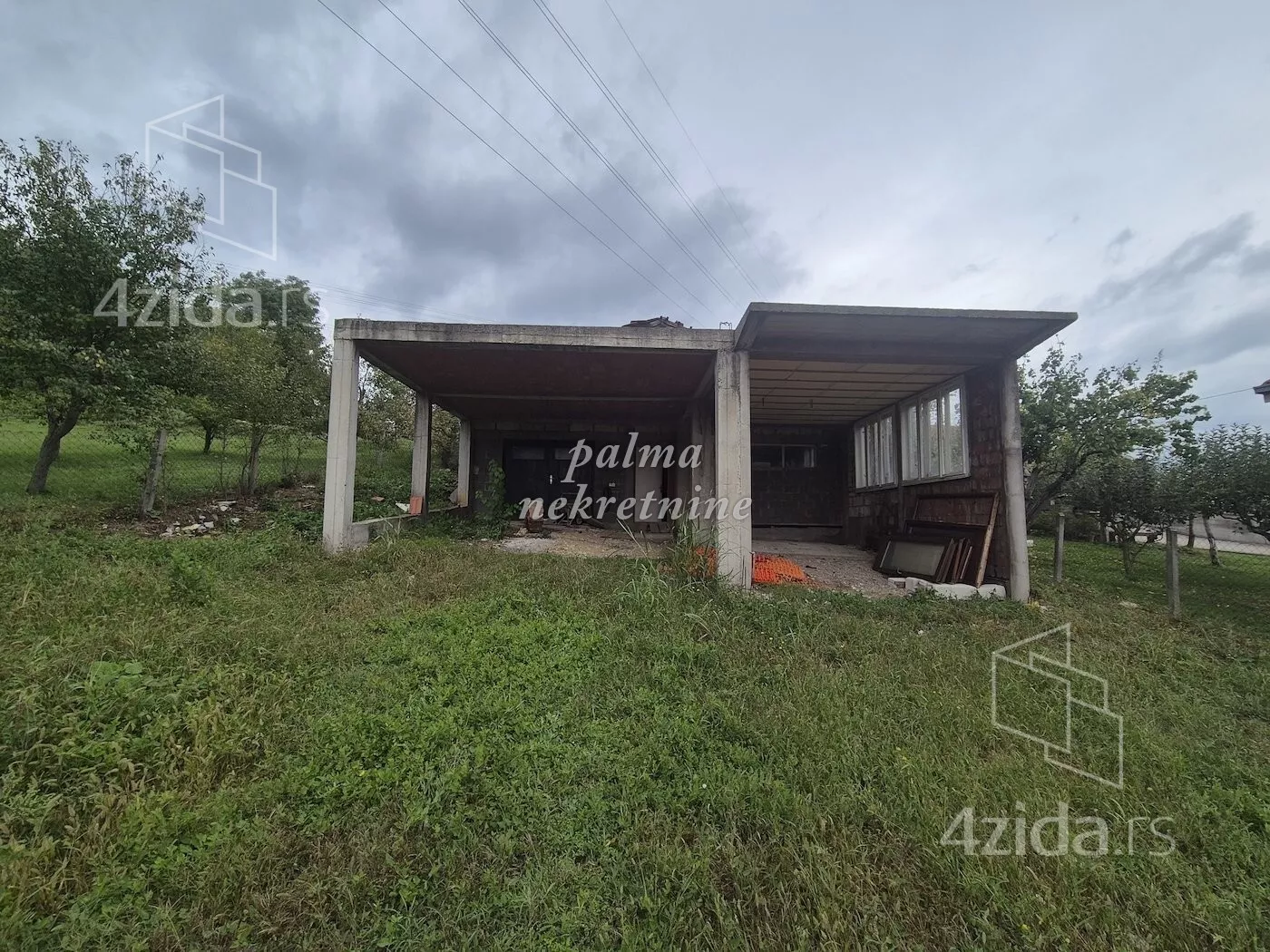 Lokal | 4zida