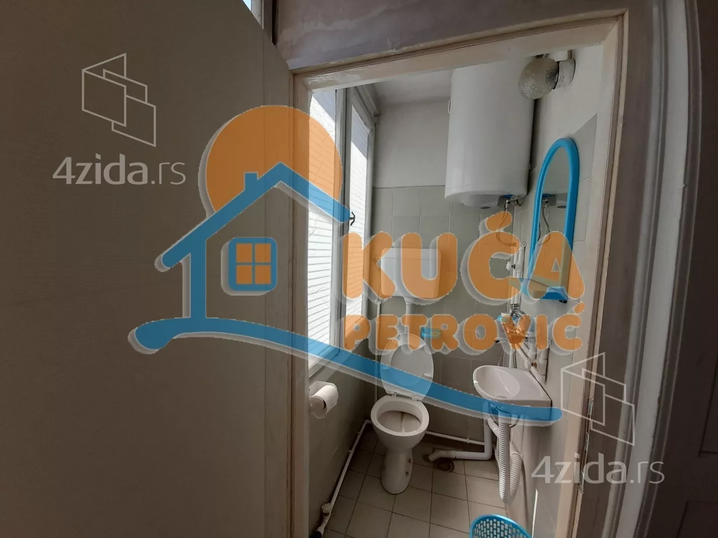 Lokal | 4zida
